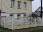dekorativnyi-zabor-na-dachu-23.jpg
